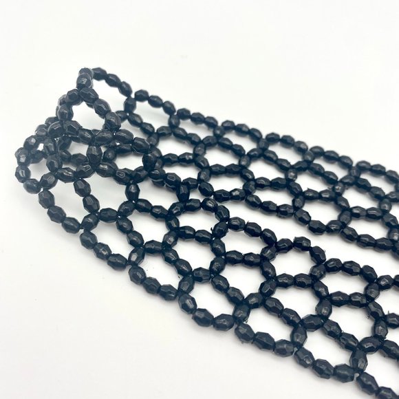 1940s Vintage Black Beaded Choker - Stretchy Necklace - Picture 3 of 5